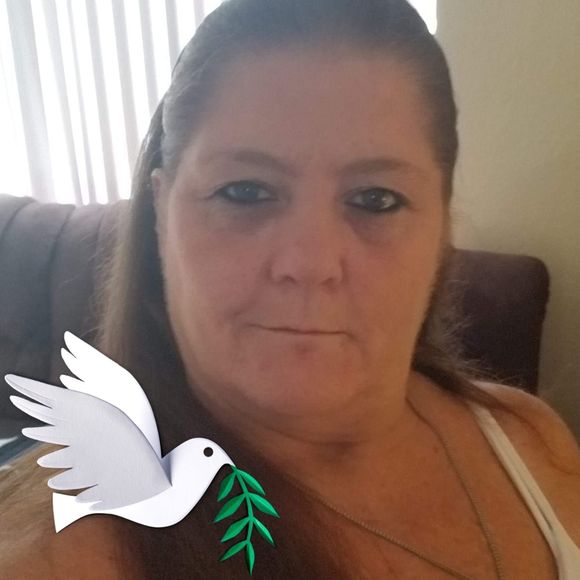 Meet your Posher, Gloria - Picture 1 of 1